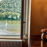 Le Finestre Sul